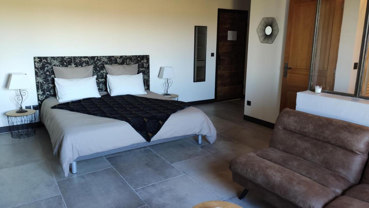 Bed and Breakfast Manoir Du Marquis De Montcalm Vestric-et-Candiac Pokoj fotografie
